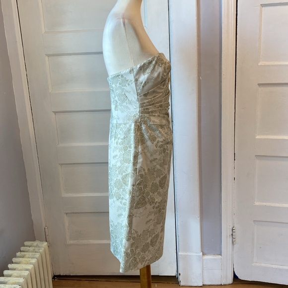 NWT Kay Unger Strapless Metallic Brocade Style Dress, Size 8 - Picture 8 of 17